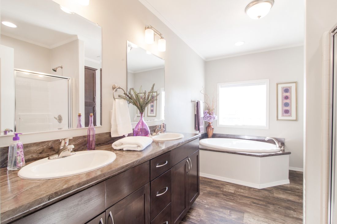 The K2760B Primary Bathroom. This Manufactured Mobile Home features 4 bedrooms and 2 baths.
